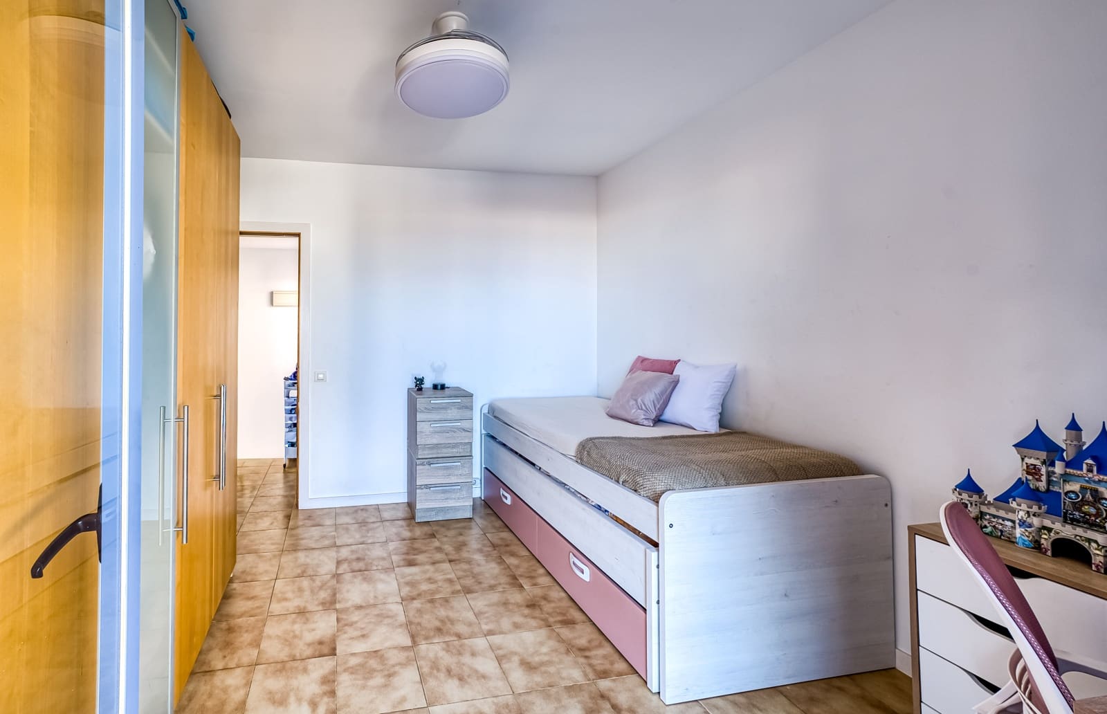 Casa de 3 habitaciones en Caleta de Fuste en venta con piscina - 269.000 € (Ref: 9974432)