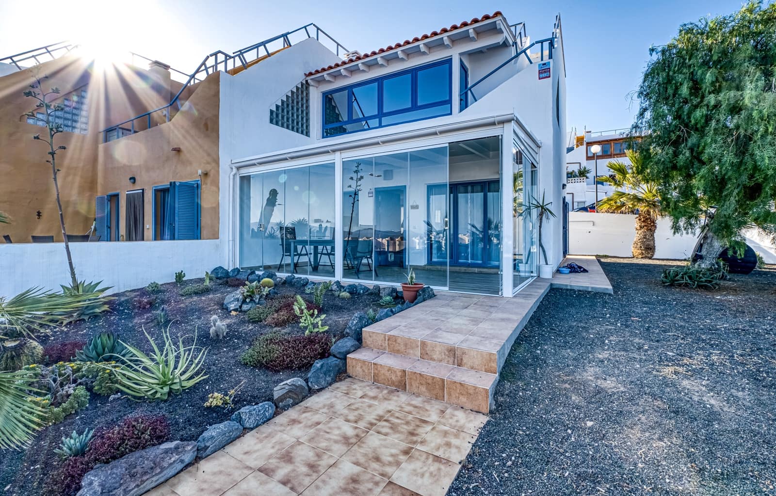 Casa de 3 habitaciones en Caleta de Fuste en venta con piscina - 269.000 € (Ref: 9974432)