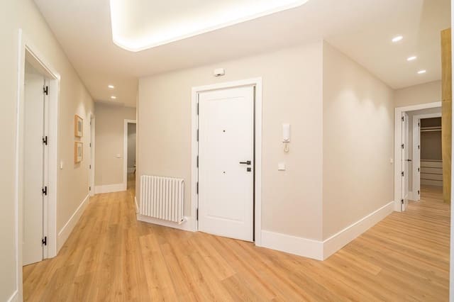3 makuuhuone Huoneisto myytävänä paikassa Goya, Madrid kaupunki - 1 650 000 € (Ref: 10021680)