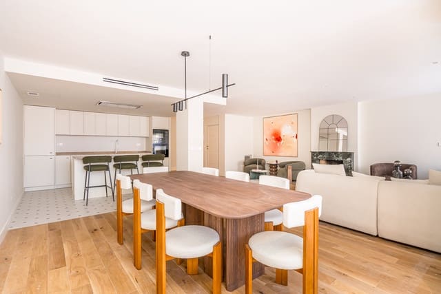 3 soverom Leilighet til salgs i Castellana, Madrid by med garasje - € 2 799 000 (Ref: 10061002)