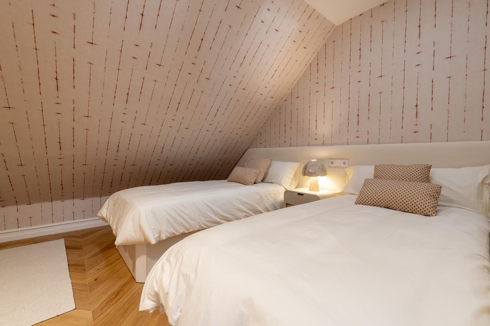 Ático de 5 habitaciones en Madrid ciudad en venta - 3.990.000 € (Ref: 9879225)