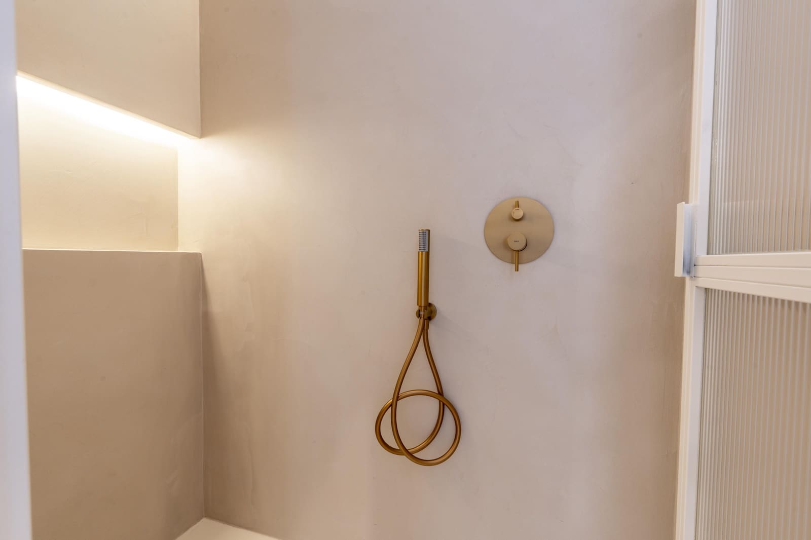 Ático de 5 habitaciones en Madrid ciudad en venta - 3.990.000 € (Ref: 9879225)
