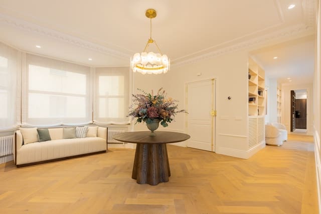 4 soveværelse Lejlighed til salg i Castellana, Madrid by - € 7.850.000 (Ref: 9879654)