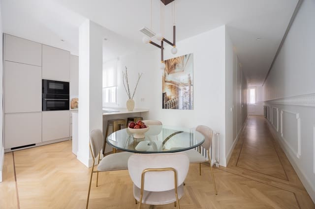 Appartamento in vendita in Castellana, Madrid città - 1.750.000 € (Rif: 9879843)