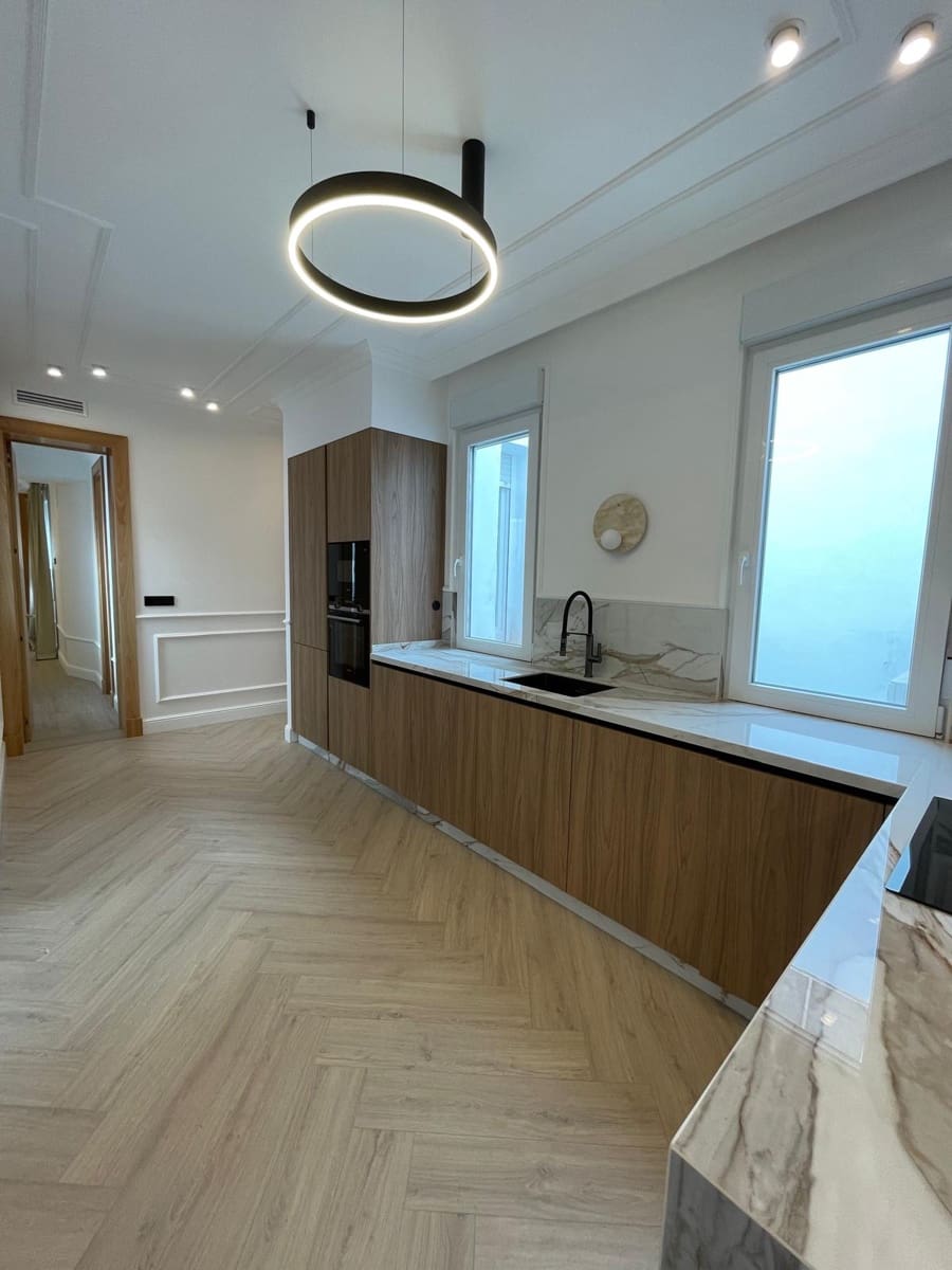 2 soveværelse Penthouse til salg i Madrid by - € 2.100.000 (Ref: 9879981)