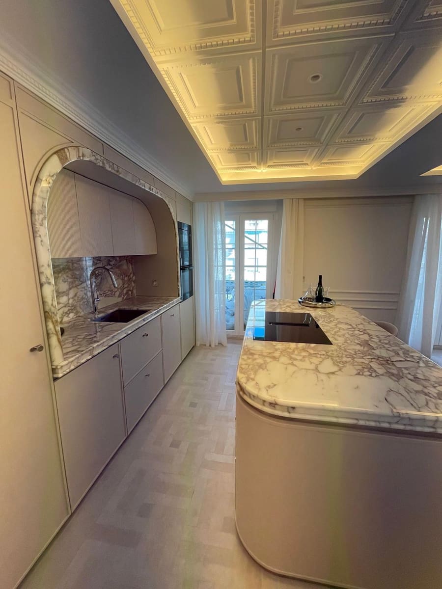 Apartamento de 3 habitaciones en Madrid ciudad en venta - 2.600.000 € (Ref: 9880239)