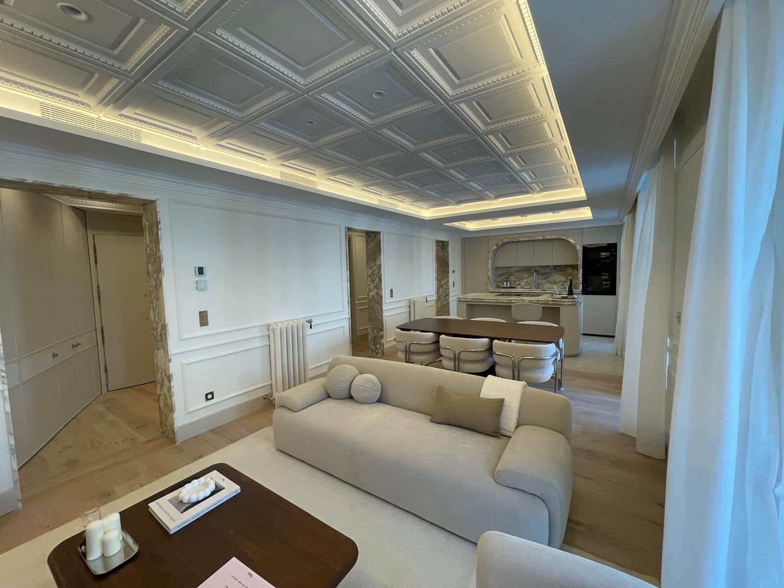 Apartamento de 3 habitaciones en Madrid ciudad en venta - 2.600.000 € (Ref: 9880239)