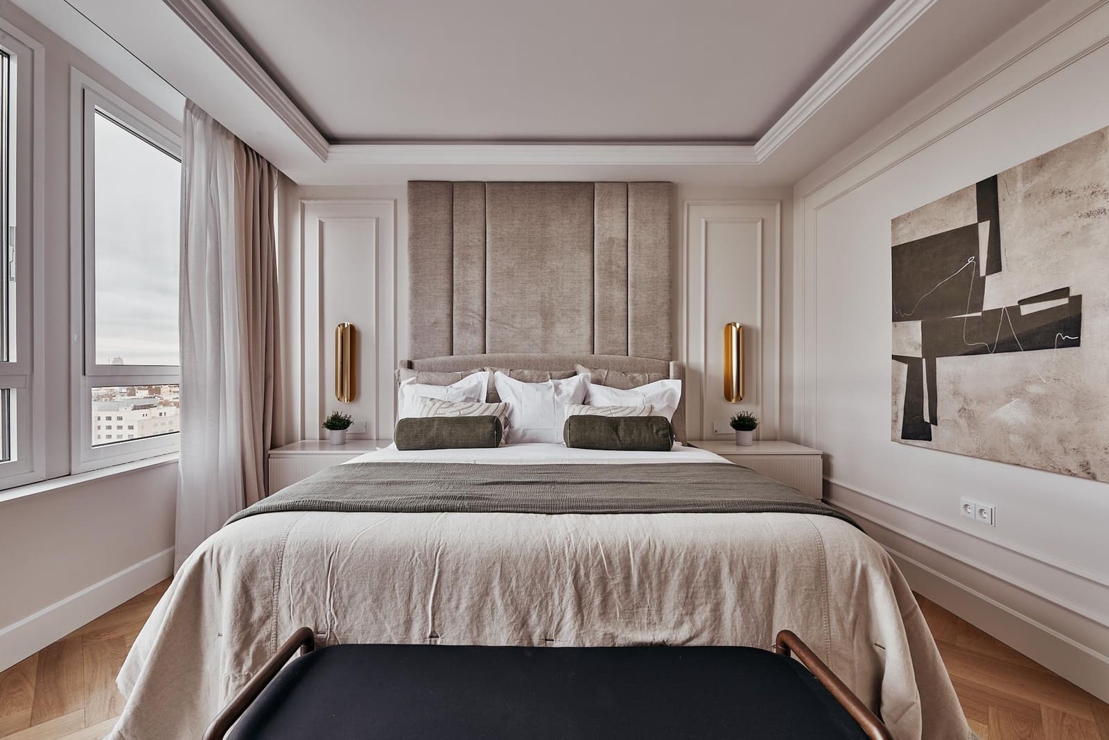 5 bedroom Apartment for sale in Madrid city with garage - € 5,709,000 (Ref: 9880284)