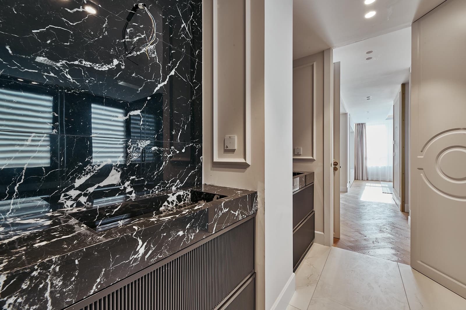 5 bedroom Apartment for sale in Madrid city with garage - € 5,709,000 (Ref: 9880284)