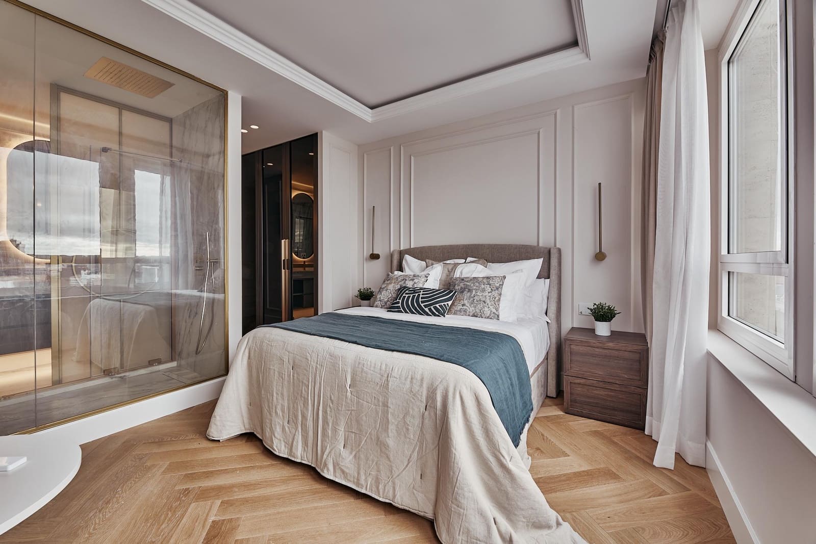 5 bedroom Apartment for sale in Madrid city with garage - € 5,709,000 (Ref: 9880284)