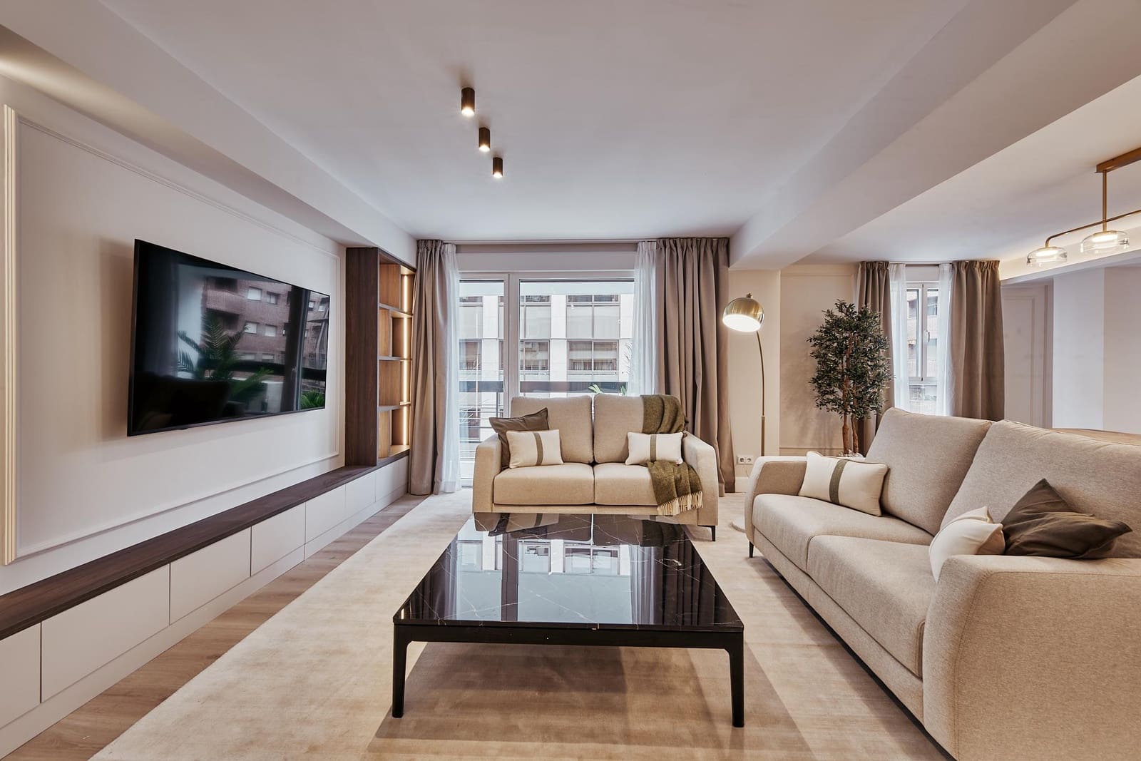 3 soverom Leilighet til salgs i Madrid by - € 3 059 000 (Ref: 9882213)