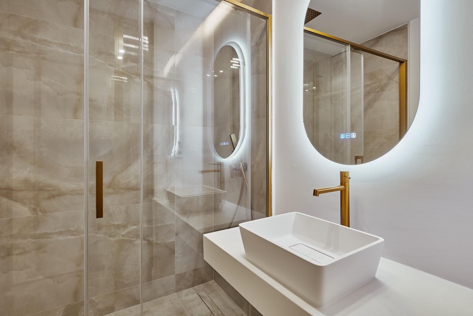 3 soverom Leilighet til salgs i Madrid by - € 3 059 000 (Ref: 9882213)