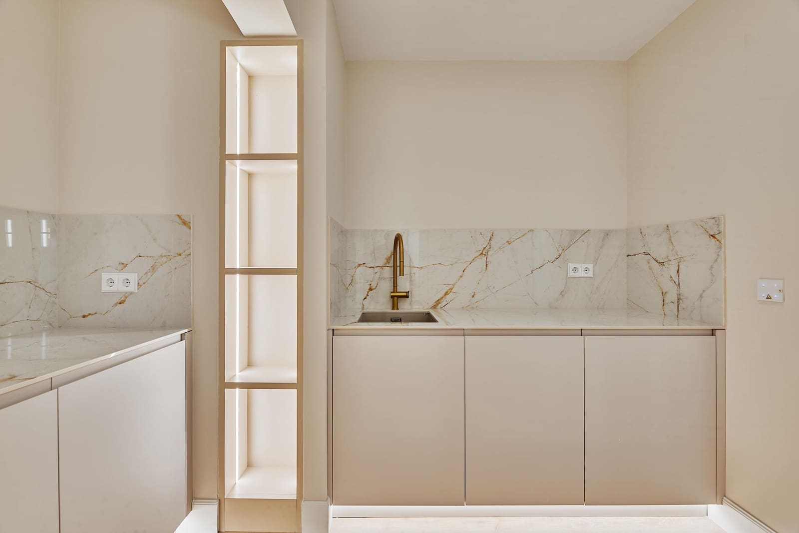 3 soverom Leilighet til salgs i Madrid by - € 3 059 000 (Ref: 9882213)