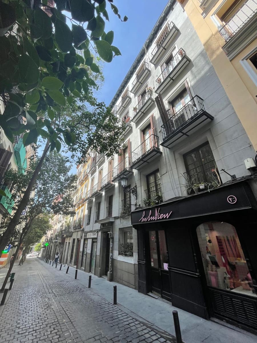 Apartamento de 2 habitaciones en Madrid ciudad en venta - 385.000 € (Ref: 9892652)