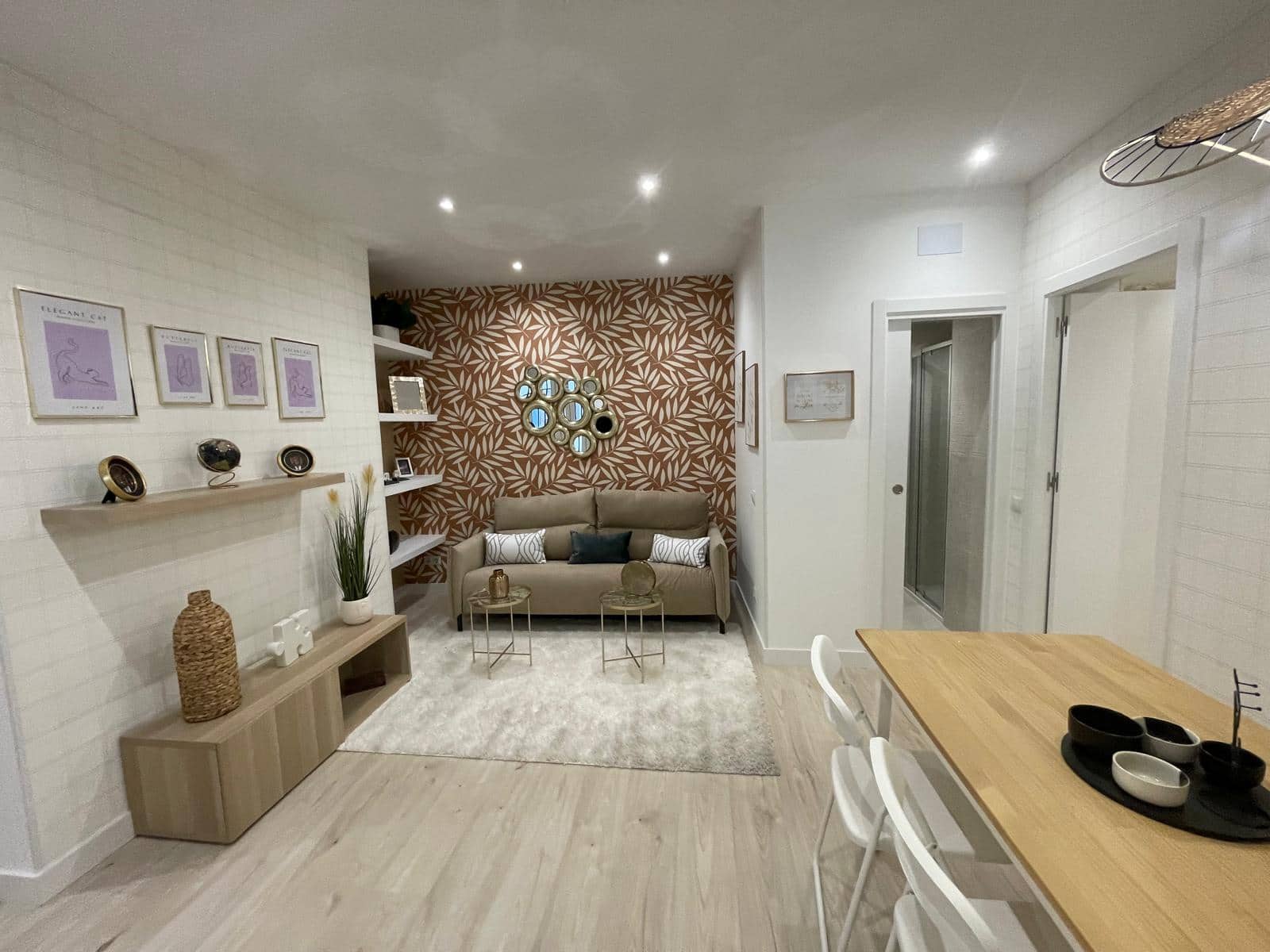 Apartamento de 2 habitaciones en Madrid ciudad en venta - 385.000 € (Ref: 9892652)