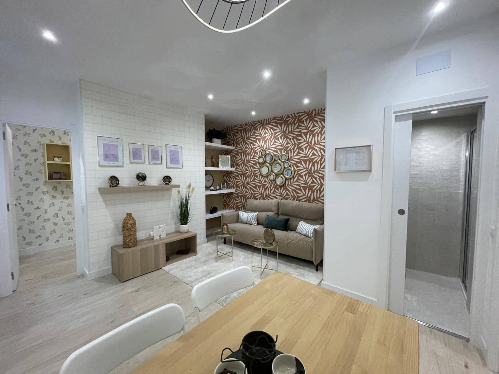 Apartamento de 2 habitaciones en Madrid ciudad en venta - 385.000 € (Ref: 9892652)