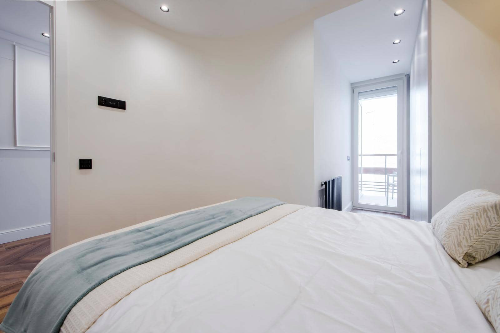 2 soveværelse Lejlighed til salg i Madrid by - € 1.180.000 (Ref: 9902631)