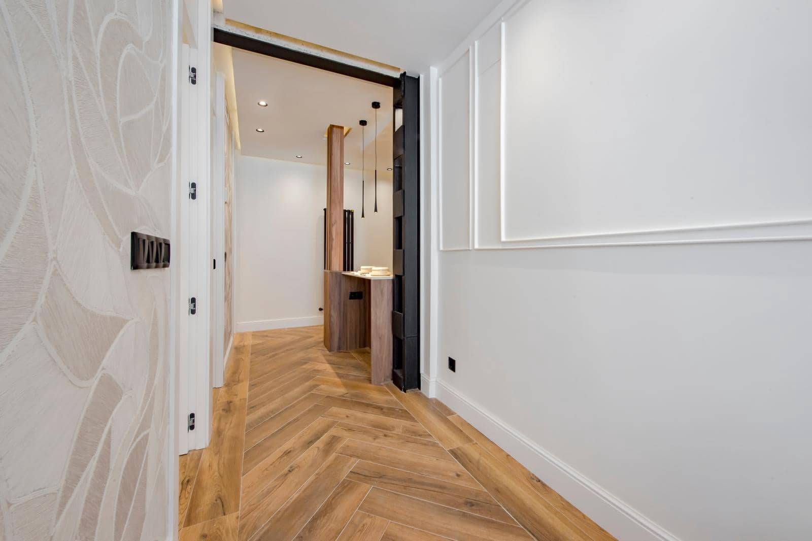 2 soveværelse Lejlighed til salg i Madrid by - € 1.180.000 (Ref: 9902631)