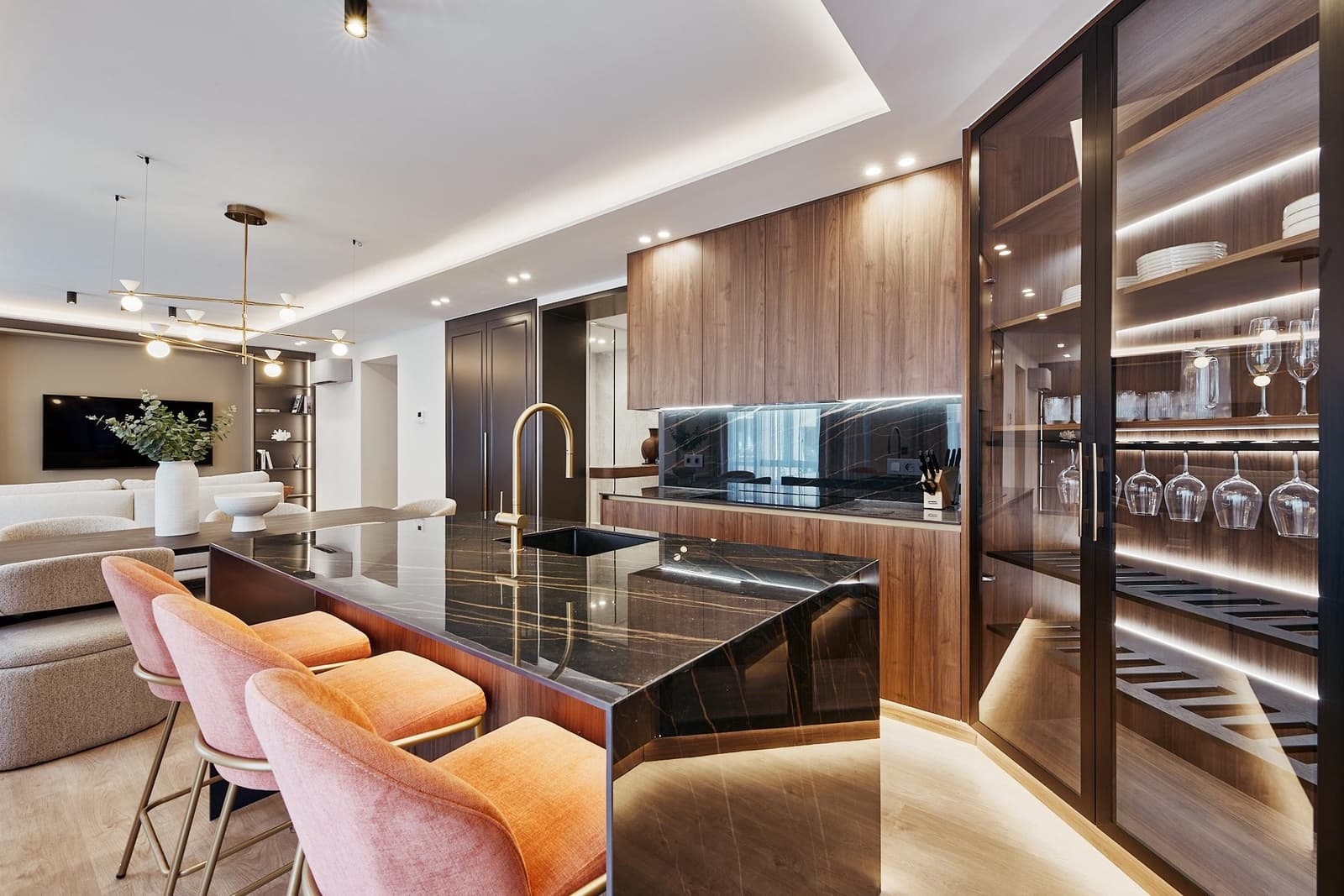 3 makuuhuone Huoneisto myytävänä paikassa Madrid kaupunki - 2 409 000 € (Ref: 9911921)
