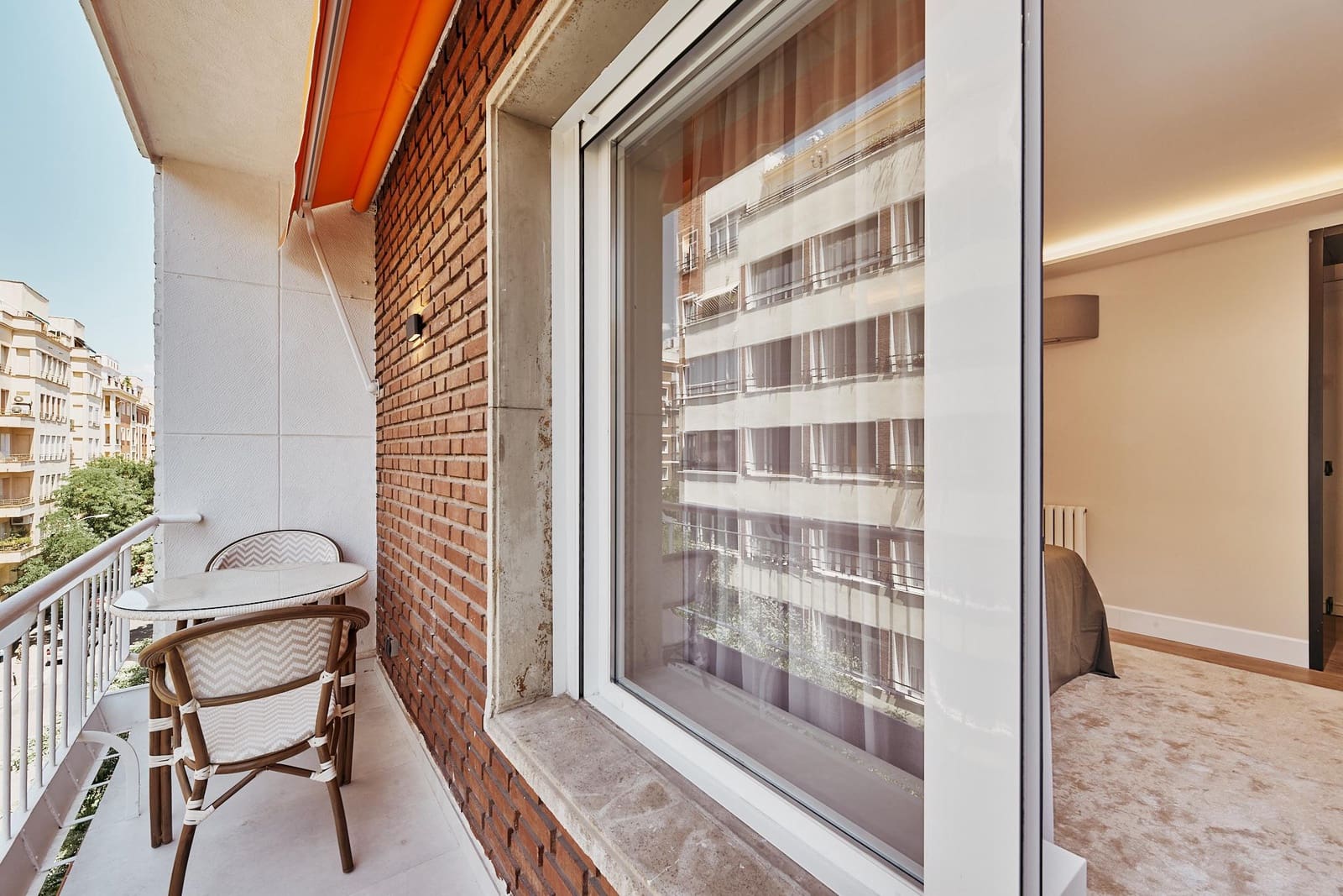 3 makuuhuone Huoneisto myytävänä paikassa Madrid kaupunki - 2 409 000 € (Ref: 9911921)