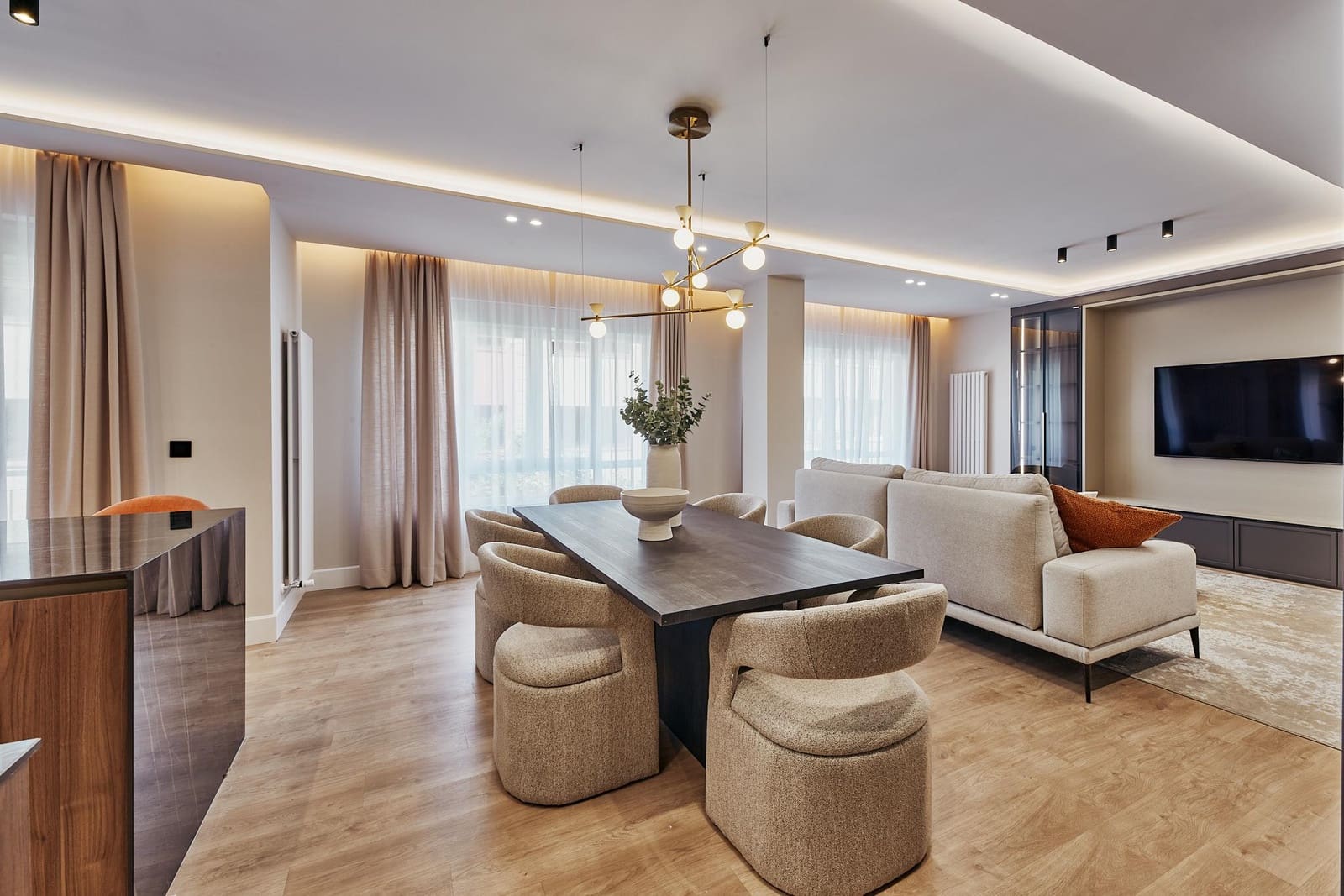 3 makuuhuone Huoneisto myytävänä paikassa Madrid kaupunki - 2 409 000 € (Ref: 9911921)