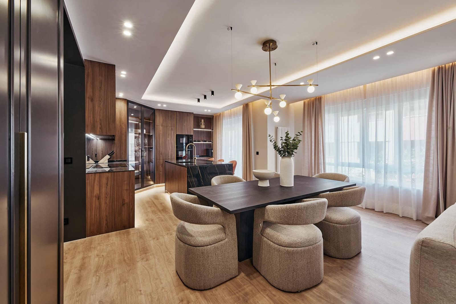 3 makuuhuone Huoneisto myytävänä paikassa Madrid kaupunki - 2 409 000 € (Ref: 9911921)