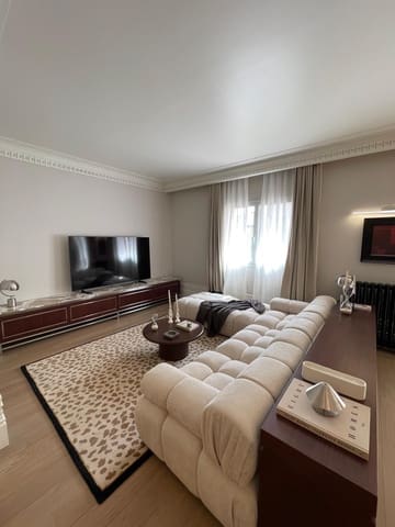 3 bedroom Apartment for sale in Castellana, Madrid city - € 2,950,000 (Ref: 9972283)