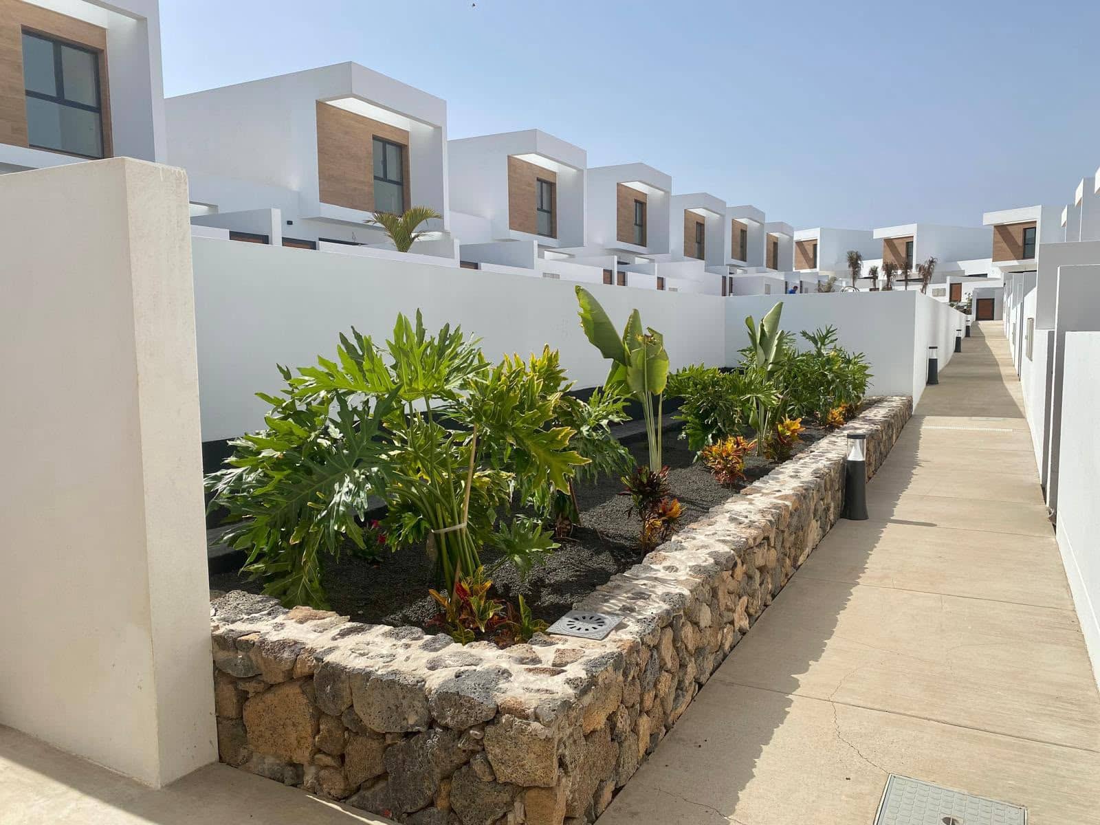 2 chambre Villa/Maison à vendre à La Oliva avec piscine garage - 265 000 € (Ref: 9892666)