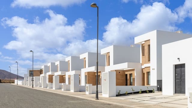 2 quarto Moradia para venda em La Oliva com piscina garagem - 265 000 € (Ref: 9892666)
