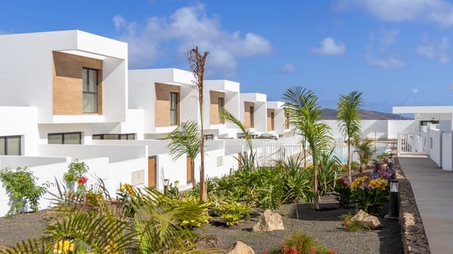 2 quarto Moradia para venda em La Oliva com piscina garagem - 265 000 € (Ref: 9892666)