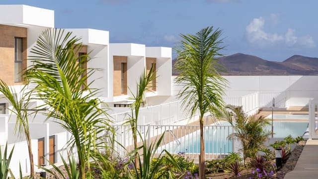2 quarto Moradia para venda em La Oliva com piscina garagem - 265 000 € (Ref: 9892666)