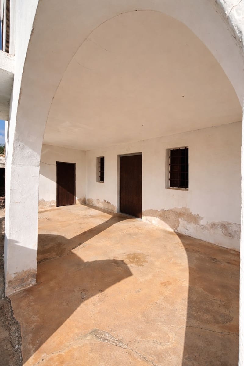 4 bedroom Finca/Country House for sale in Santa Eulalia / Santa Eularia - € 2,700,000 (Ref: 9844070)
