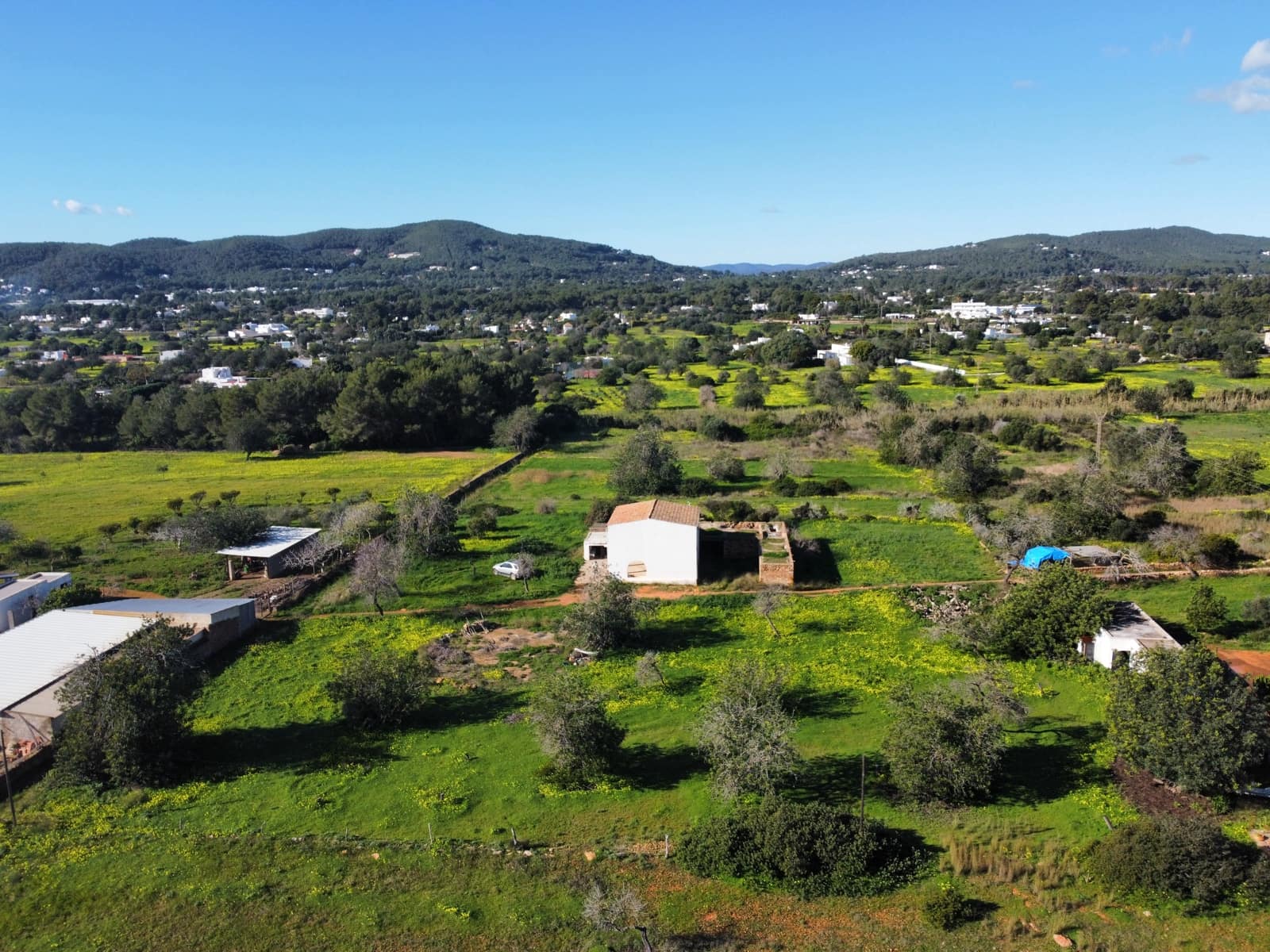 4 bedroom Finca/Country House for sale in Santa Eulalia / Santa Eularia - € 2,700,000 (Ref: 9844070)