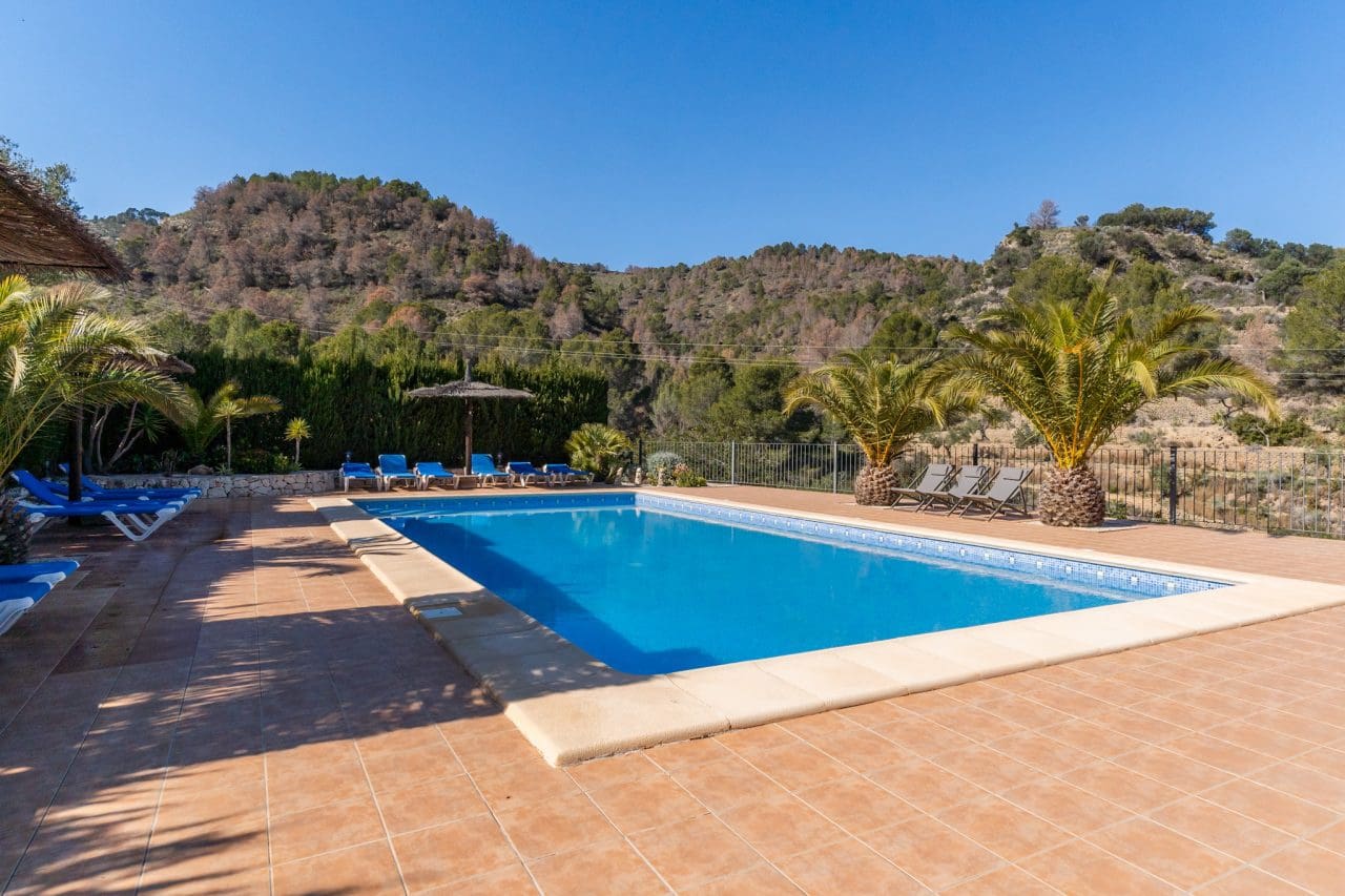 10 bedroom Finca/Country House for sale in Benissa with pool garage - € 895,000 (Ref: 10167471)