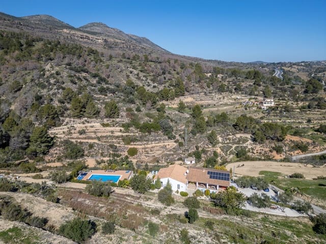 10 soverom Finca/Herregård til salgs i Benissa med svømmebasseng garasje - € 895 000 (Ref: 10167471)