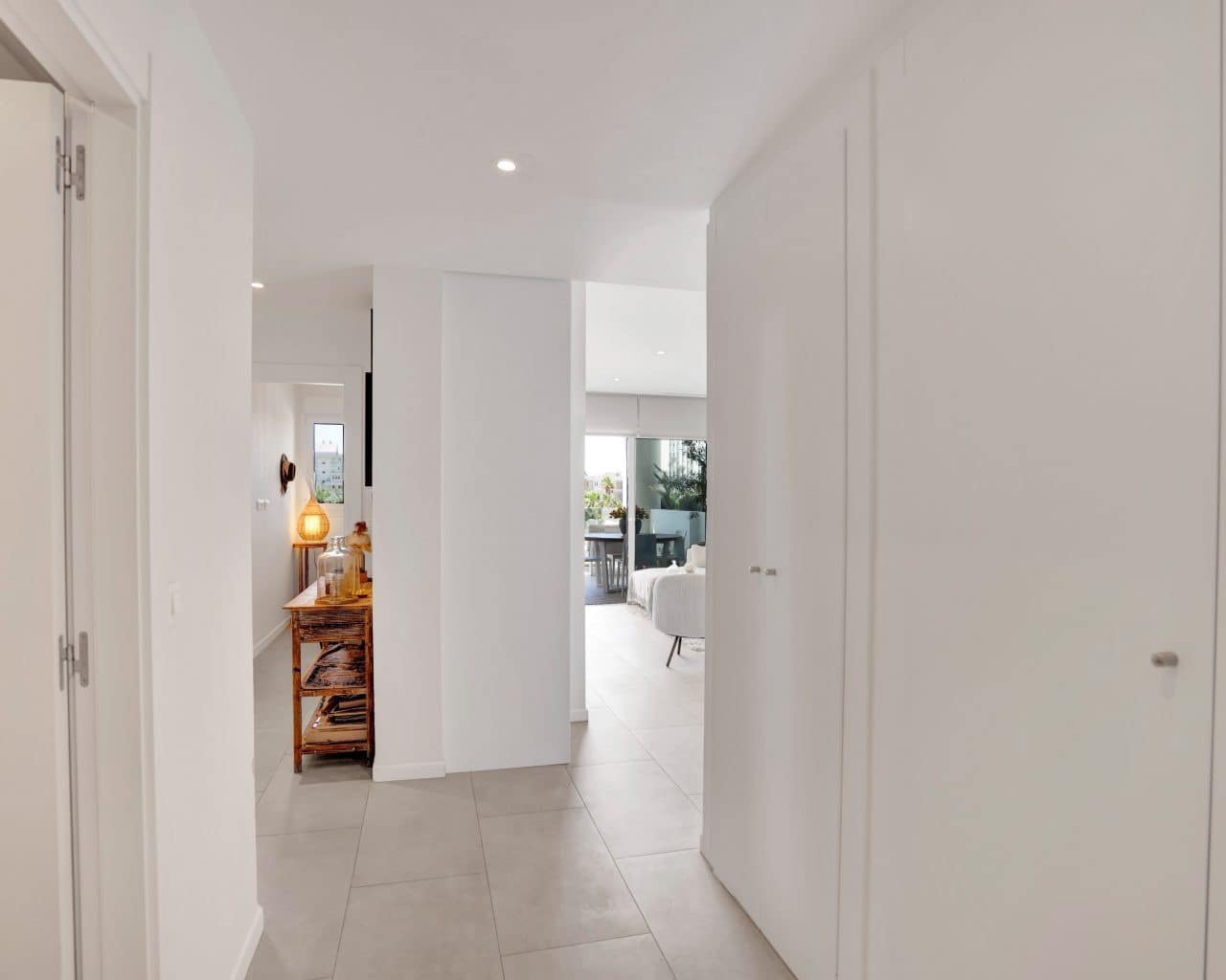 2 bedroom Apartment for sale in Calpe / Calp - € 469,000 (Ref: 9860844)