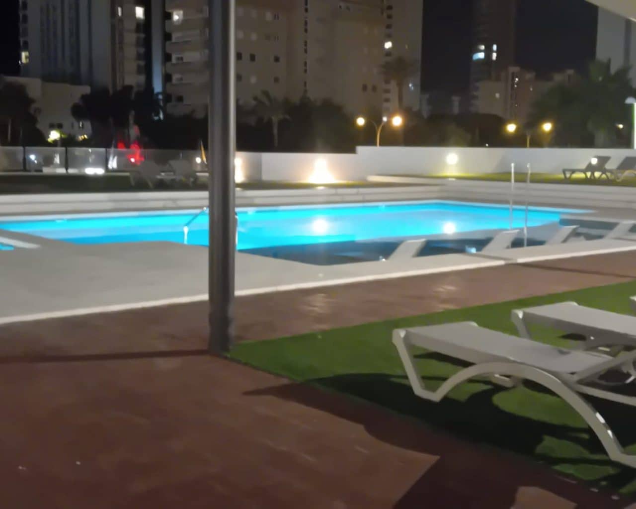 2 bedroom Apartment for sale in Calpe / Calp - € 469,000 (Ref: 9860844)