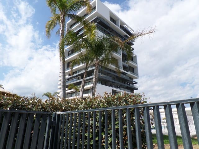 3 bedroom Apartment for sale in Calpe / Calp - € 495,000 (Ref: 9860849)