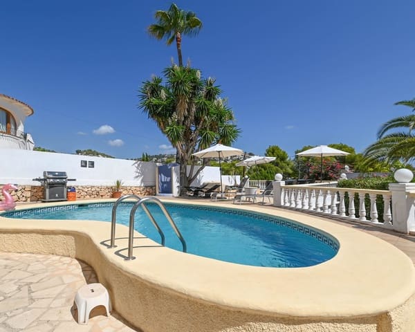 5 bedroom Villa for sale in Benissa - € 687,500 (Ref: 9860851)
