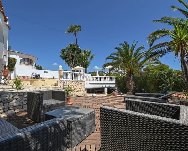 5 bedroom Villa for sale in Benissa - € 687,500 (Ref: 9860851)