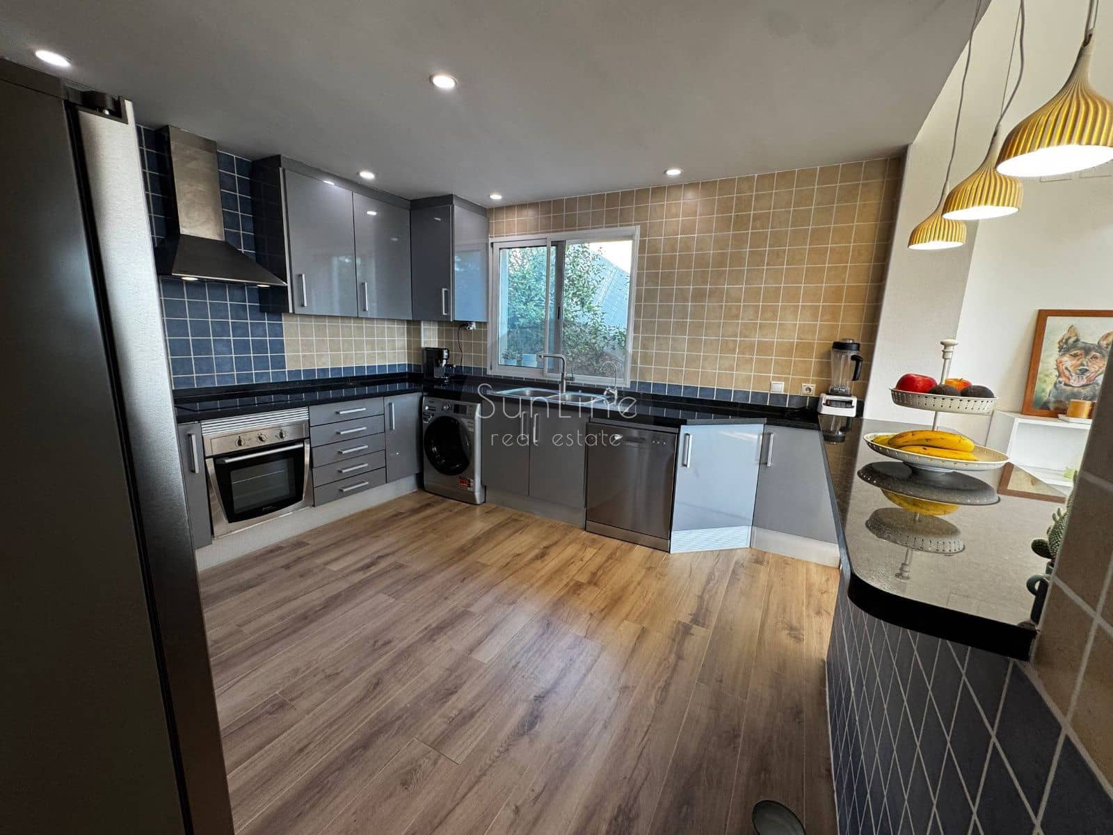 3 slaapkamer Villa te koop in Torrent met zwembad garage - € 550.000 (Ref: 10175287)