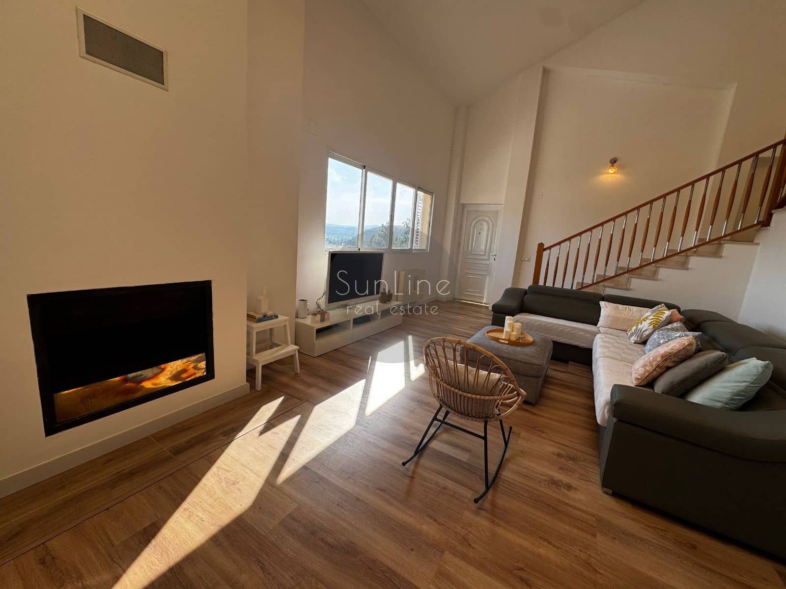 3 slaapkamer Villa te koop in Torrent met zwembad garage - € 550.000 (Ref: 10175287)