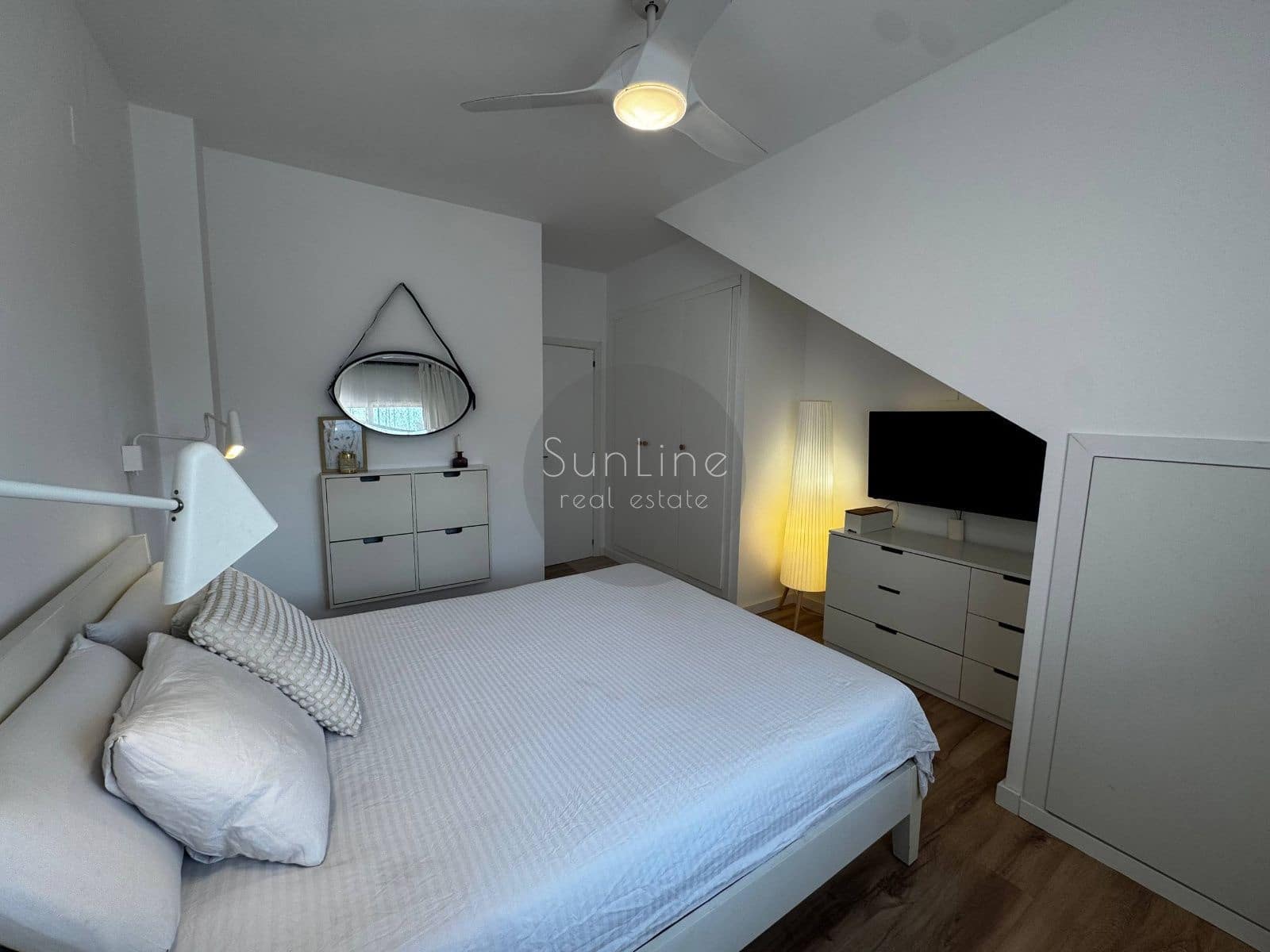 3 slaapkamer Villa te koop in Torrent met zwembad garage - € 550.000 (Ref: 10175287)