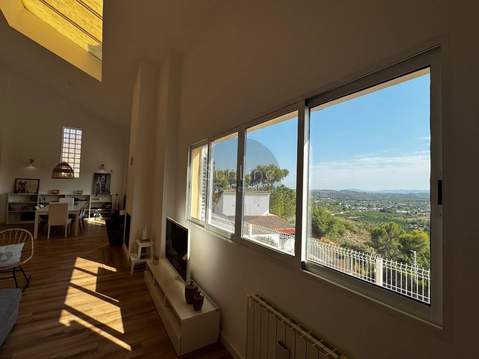 3 slaapkamer Villa te koop in Torrent met zwembad garage - € 550.000 (Ref: 10175287)