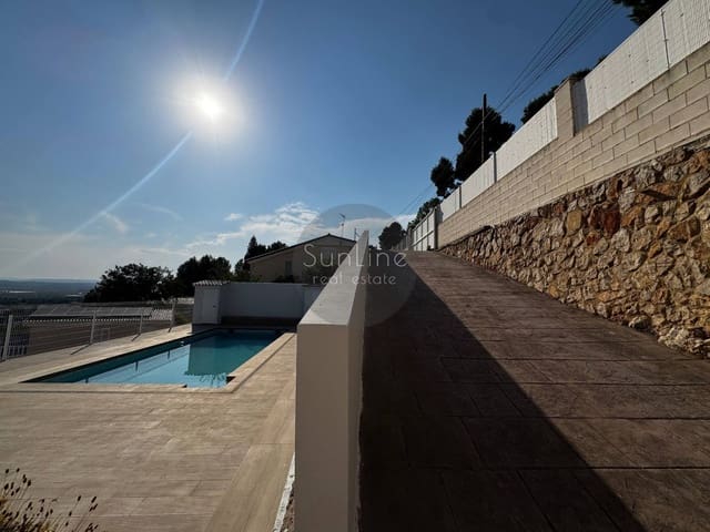 3 slaapkamer Villa te koop in Torrent met zwembad garage - € 550.000 (Ref: 10175287)