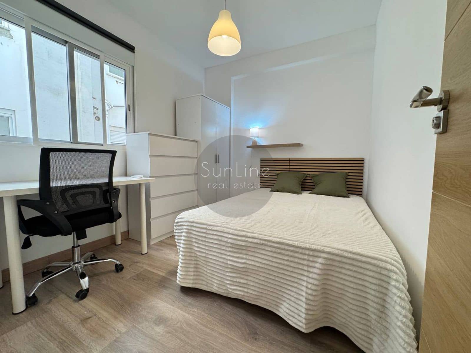3 Zimmer Wohnung zu vermieten in Manises - 1.350 € (Ref: 10175291)