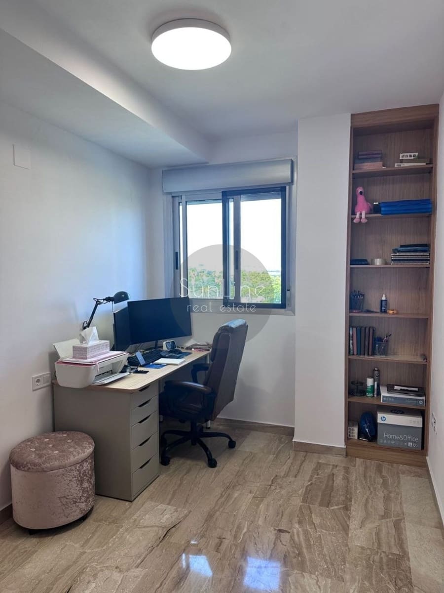 3 soverom Leilighet til leie i Valencia by med svømmebasseng garasje - € 2 200 (Ref: 10175295)