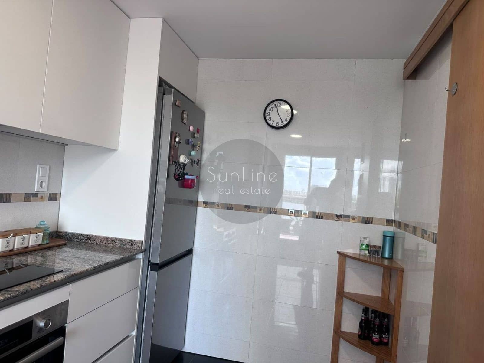 3 soverom Leilighet til leie i Valencia by med svømmebasseng garasje - € 2 200 (Ref: 10175295)