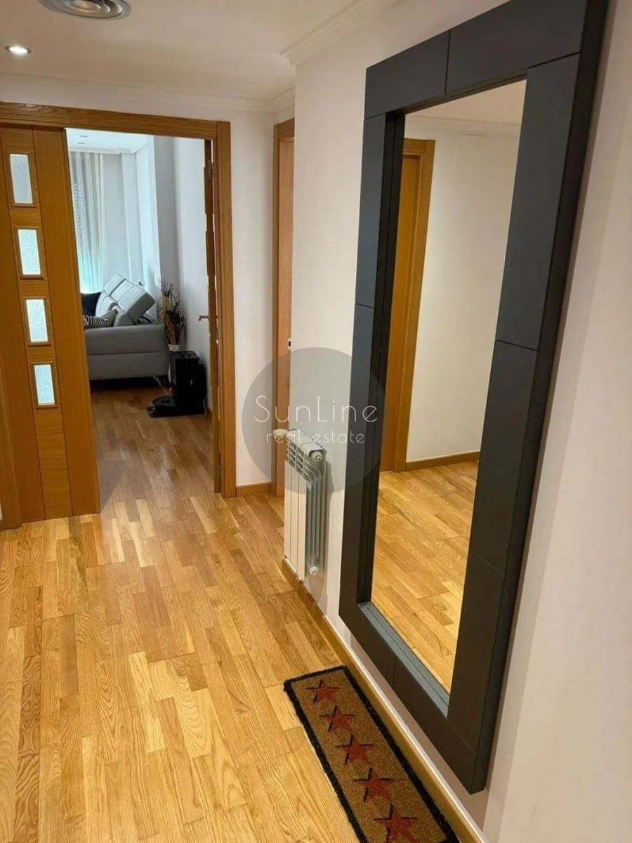 3 quarto Apartamento para arrendar em Valencia cidade com piscina garagem - 2 700 € (Ref: 10175296)