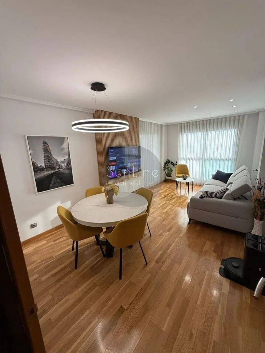 3 quarto Apartamento para arrendar em Valencia cidade com piscina garagem - 2 700 € (Ref: 10175296)